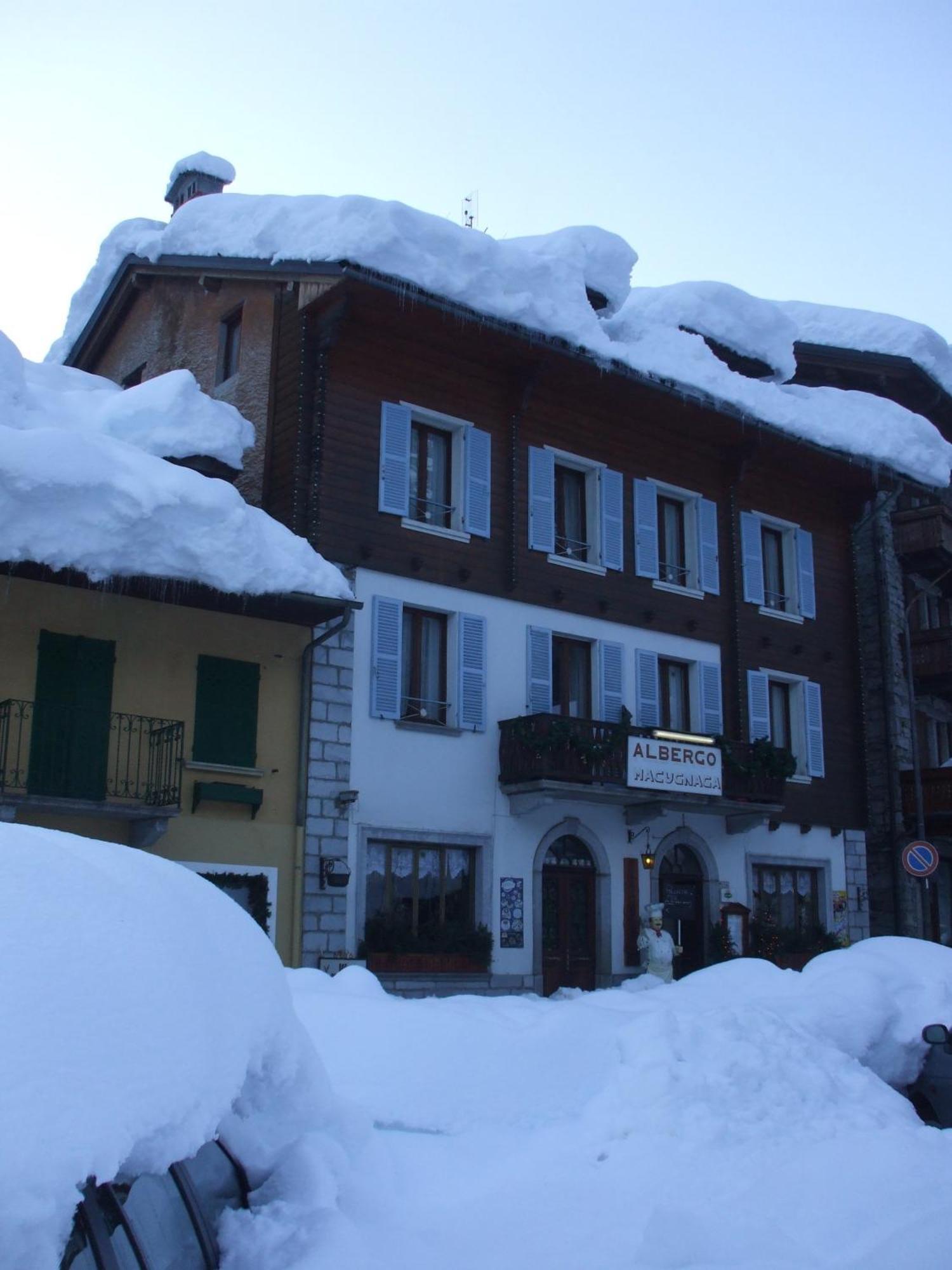 Albergo Ristorante Macugnaga Eksteriør bilde