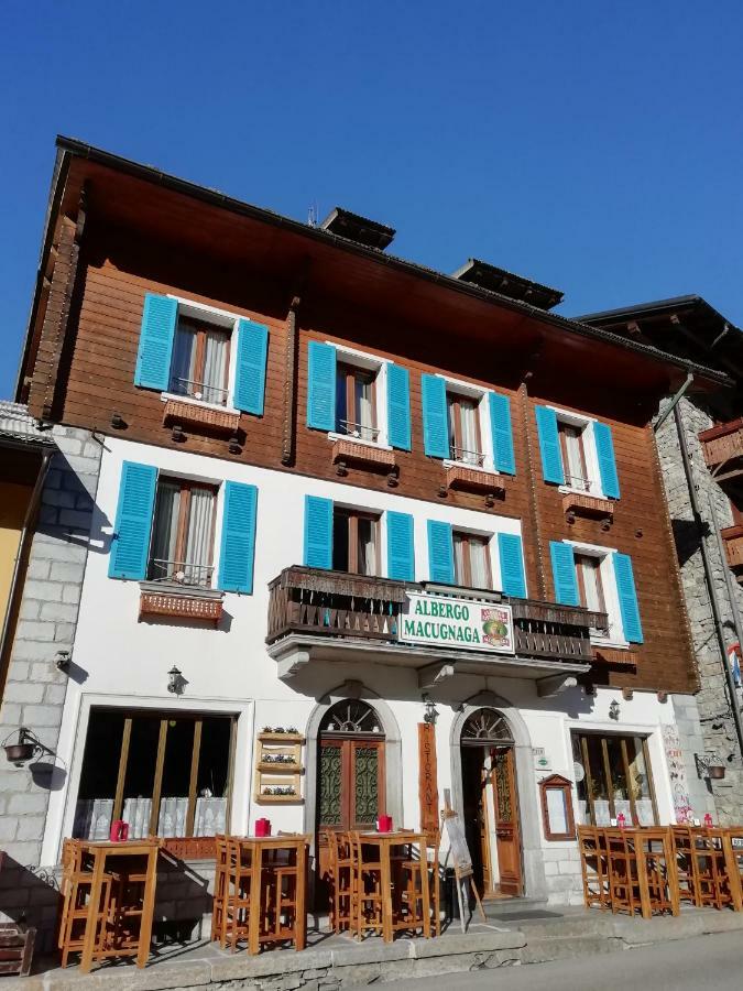 Albergo Ristorante Macugnaga Eksteriør bilde